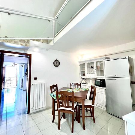 Torrione Apartment Giovinazzo Eksteriør bilde